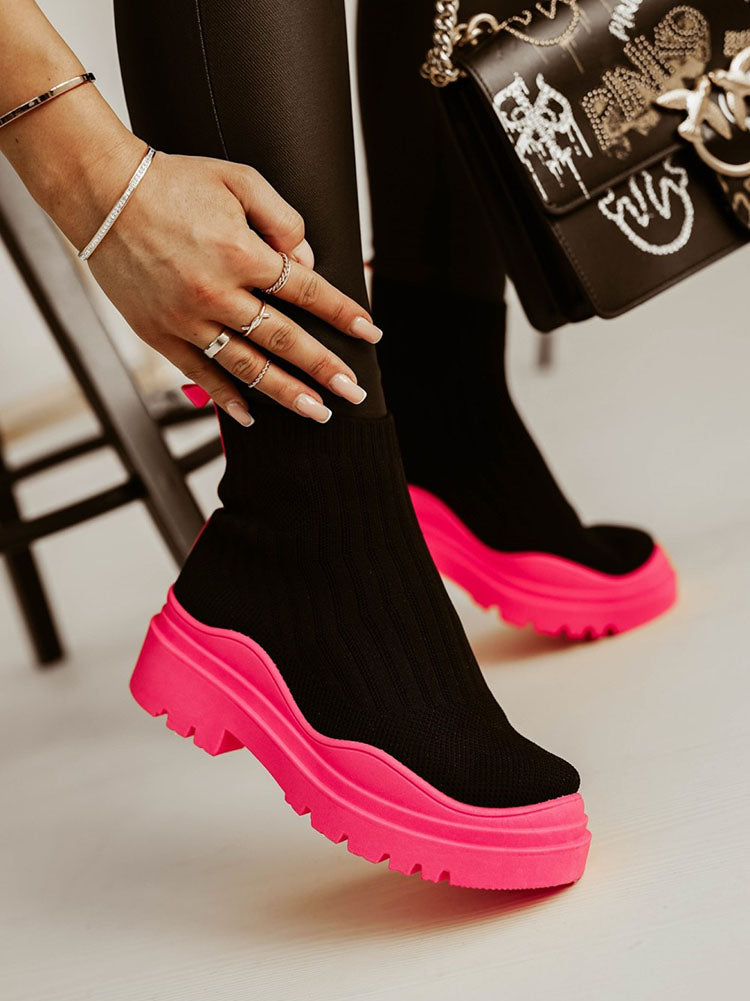 Platform Round Toe Knit Boots