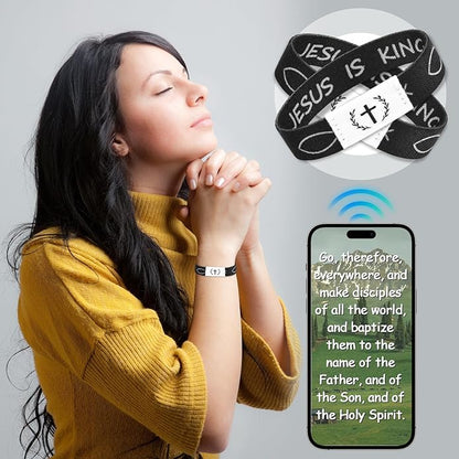 Daily Bible Verse Jesus is King Bracelet