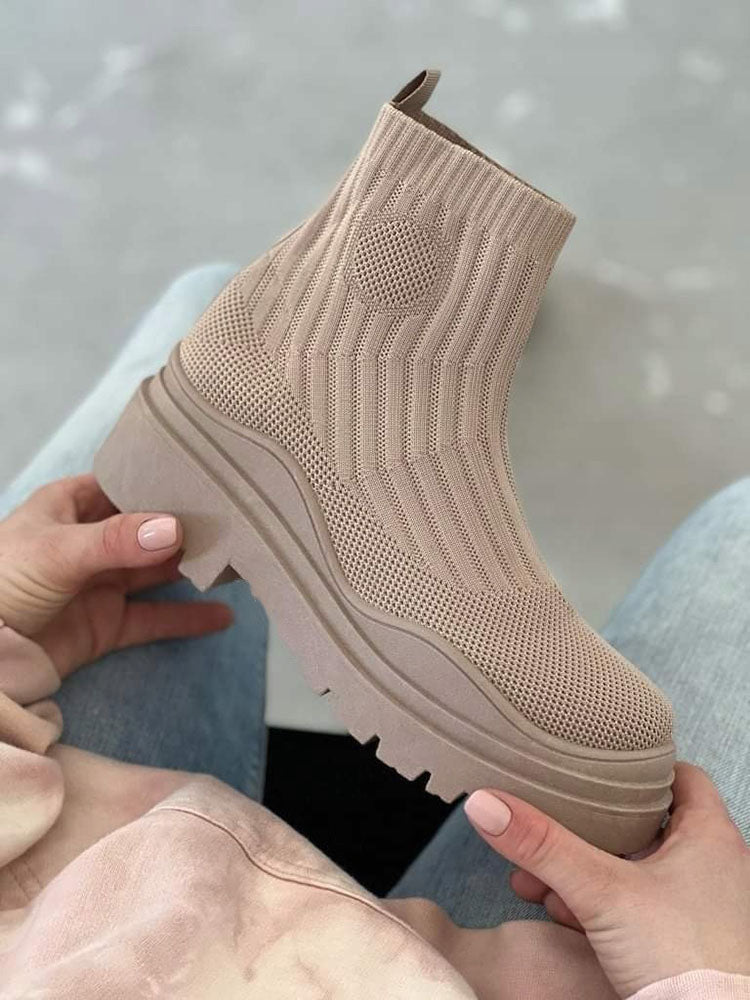 Platform Round Toe Knit Boots